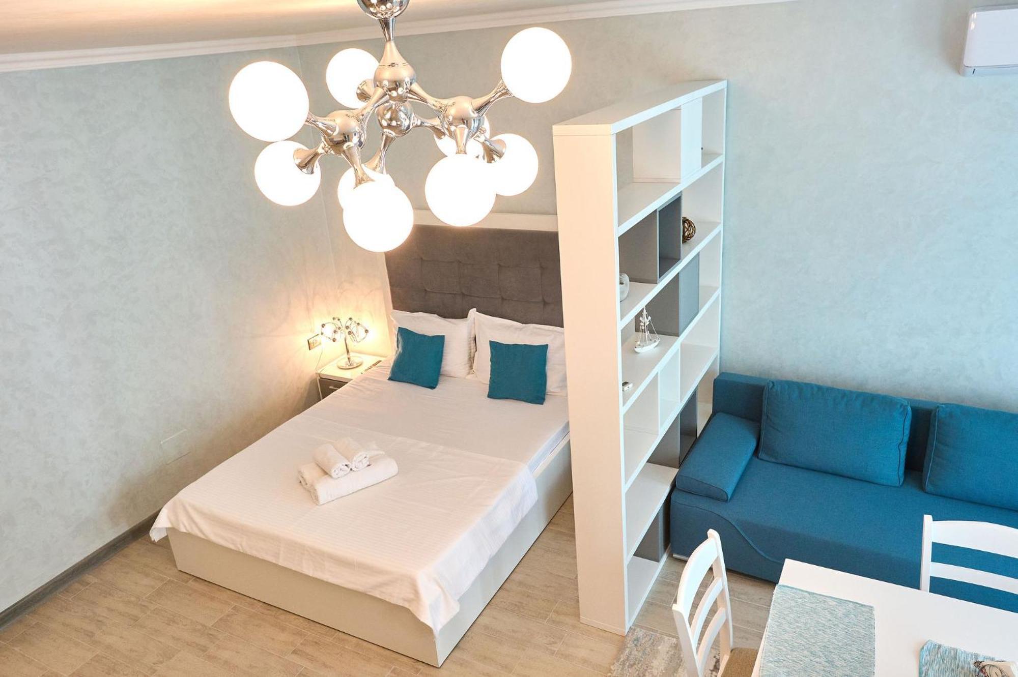 Moonlight Studio - Spa N Pools Beach Resort Mamaia Exterior foto